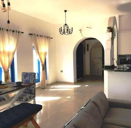 With Private Pool *